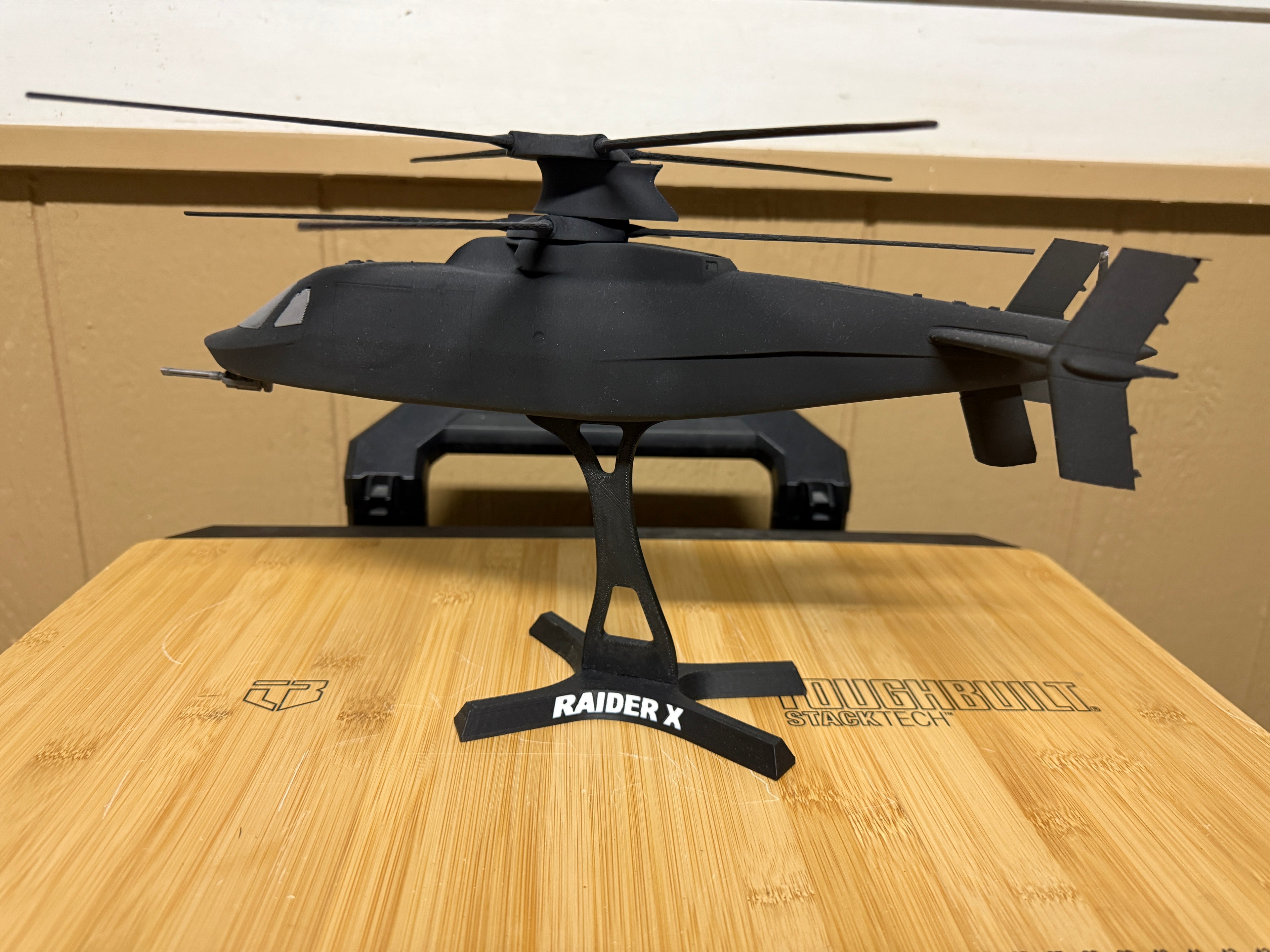 1/32 Scale Raider X Helicopter – Hand Airbrushed 3D Printed Model
